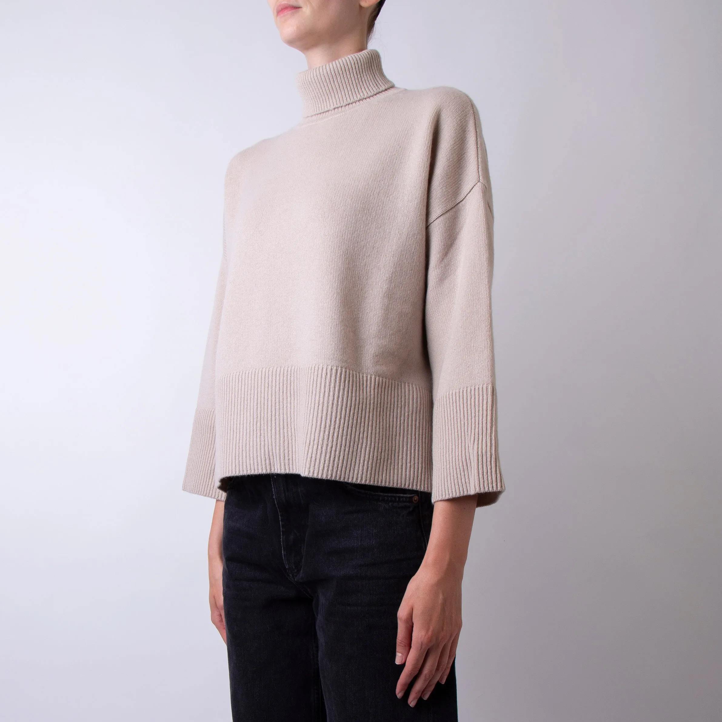 BE YOU SWEATER CD4016F4 310 BEIGE