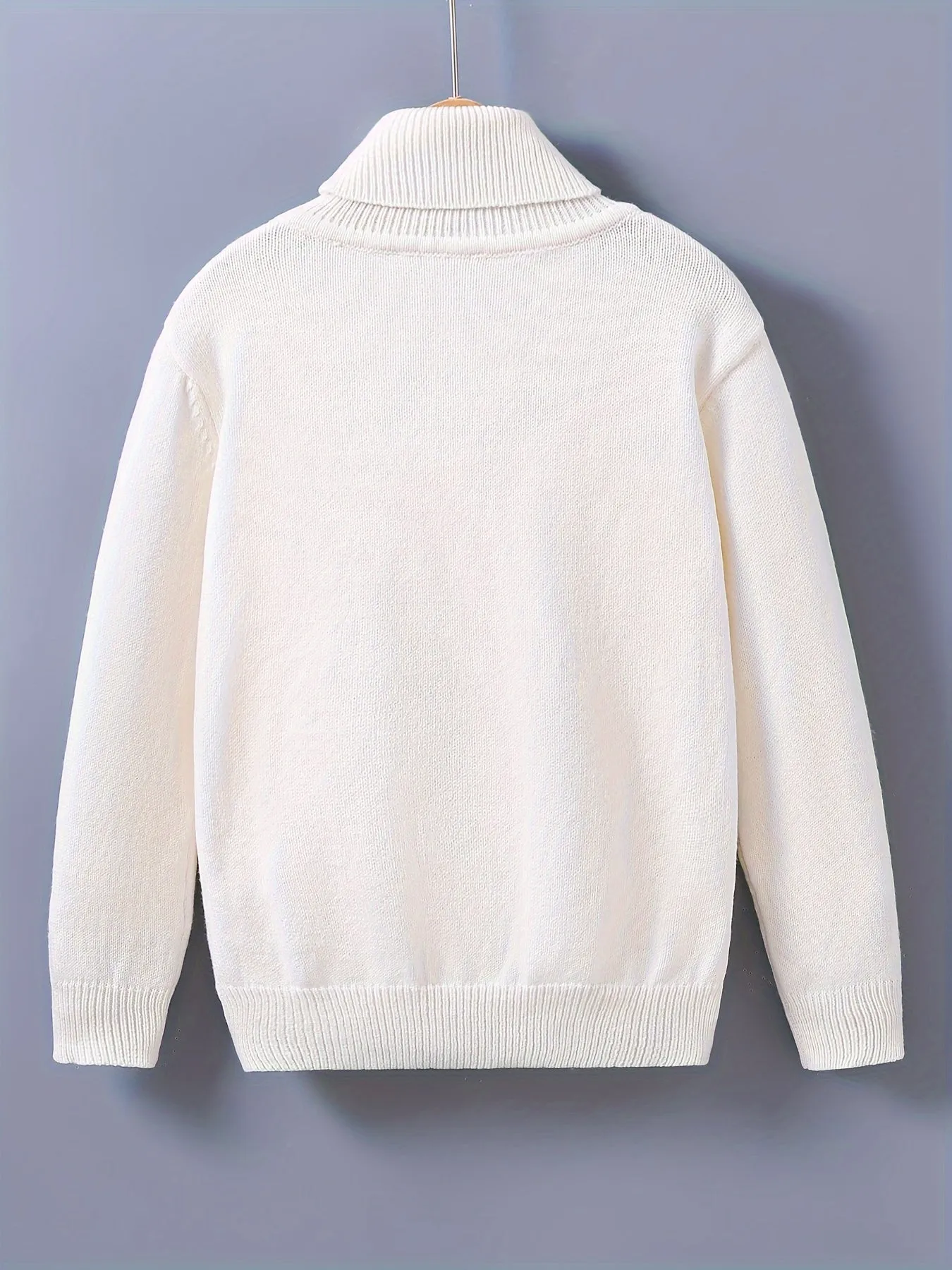 Cozy Boys Turtleneck Sweater – Warm Knit Pullover with Classic Cable Design for Winter"