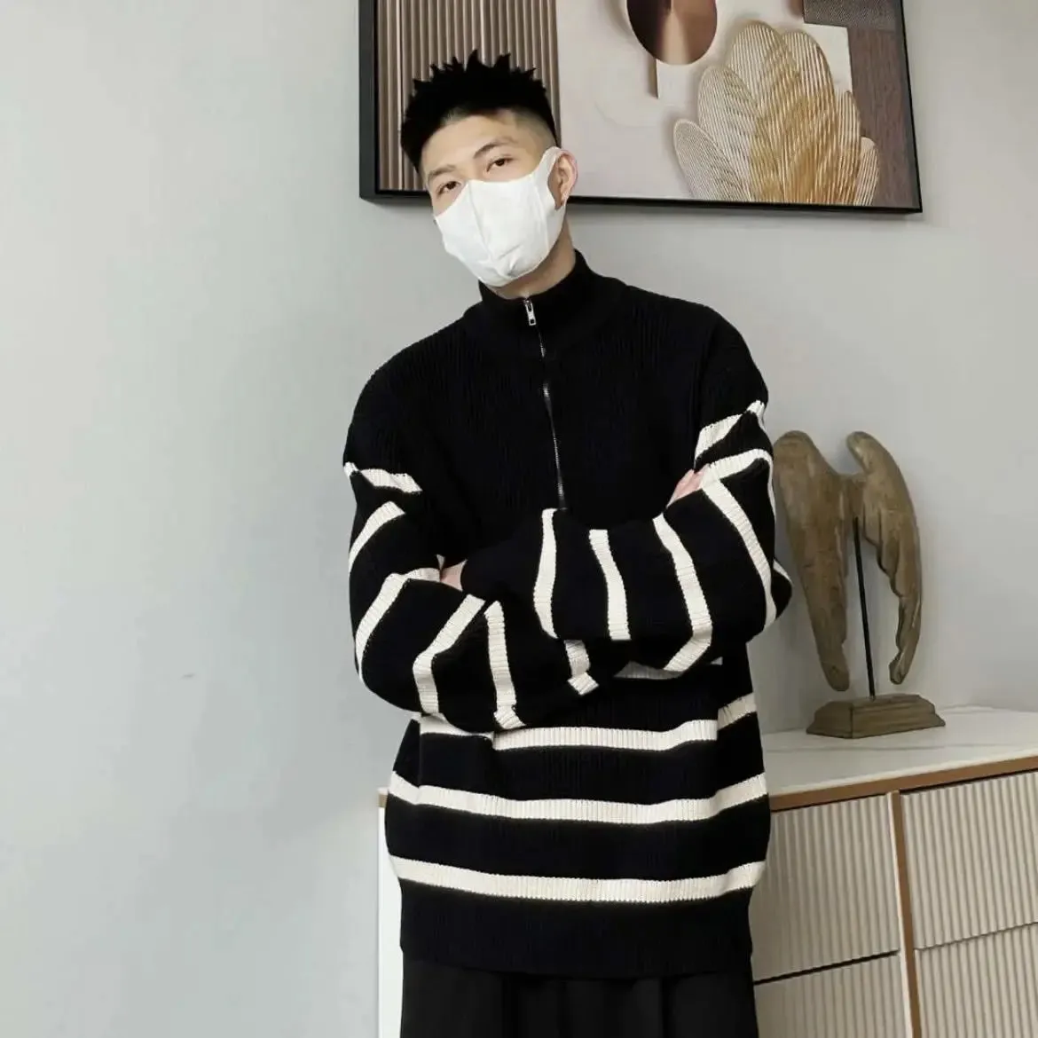 High-grade Horizontal Striped Simple Stand-up Collar Sweater