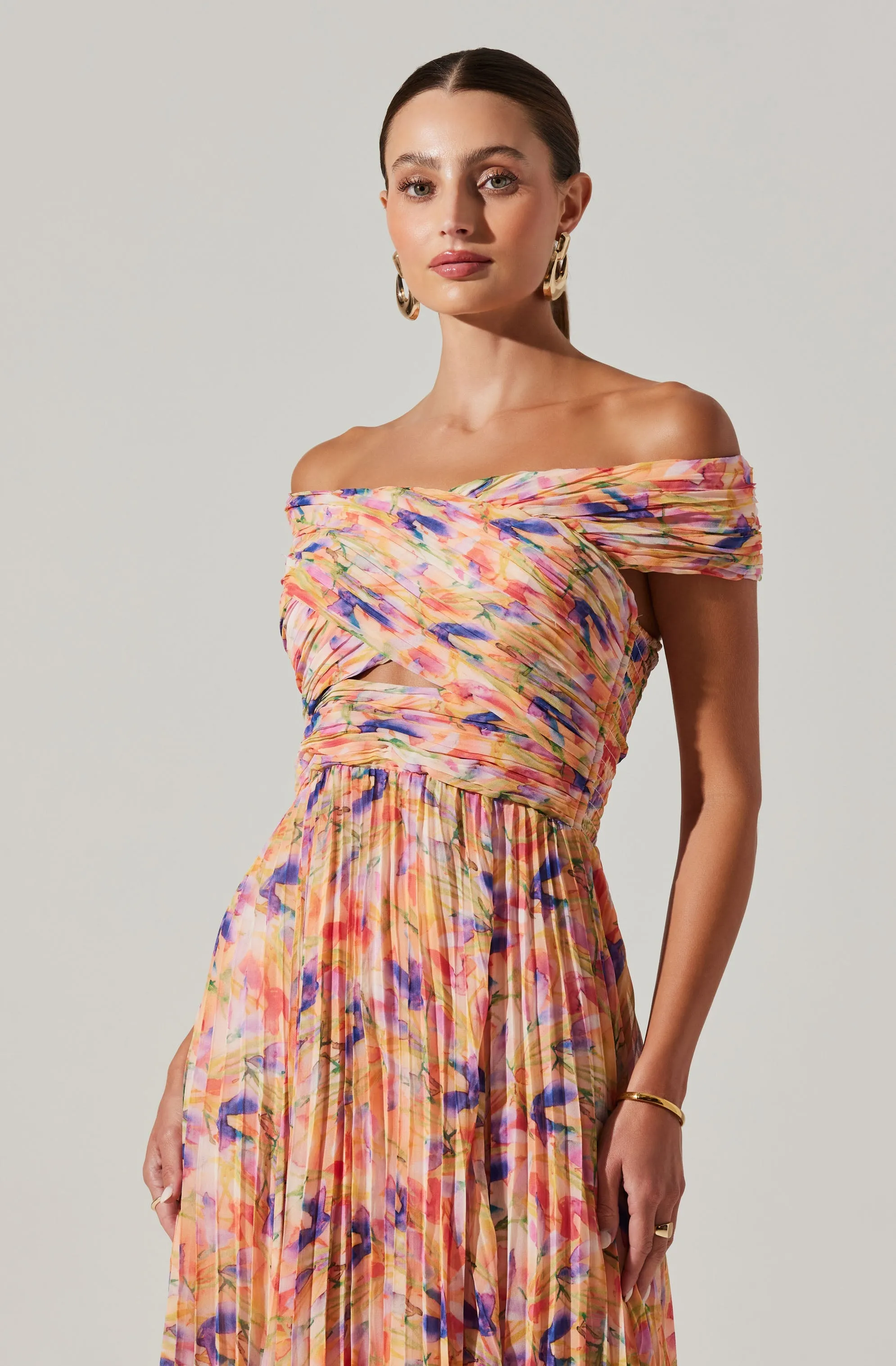 Leonara Pleated Midi dress