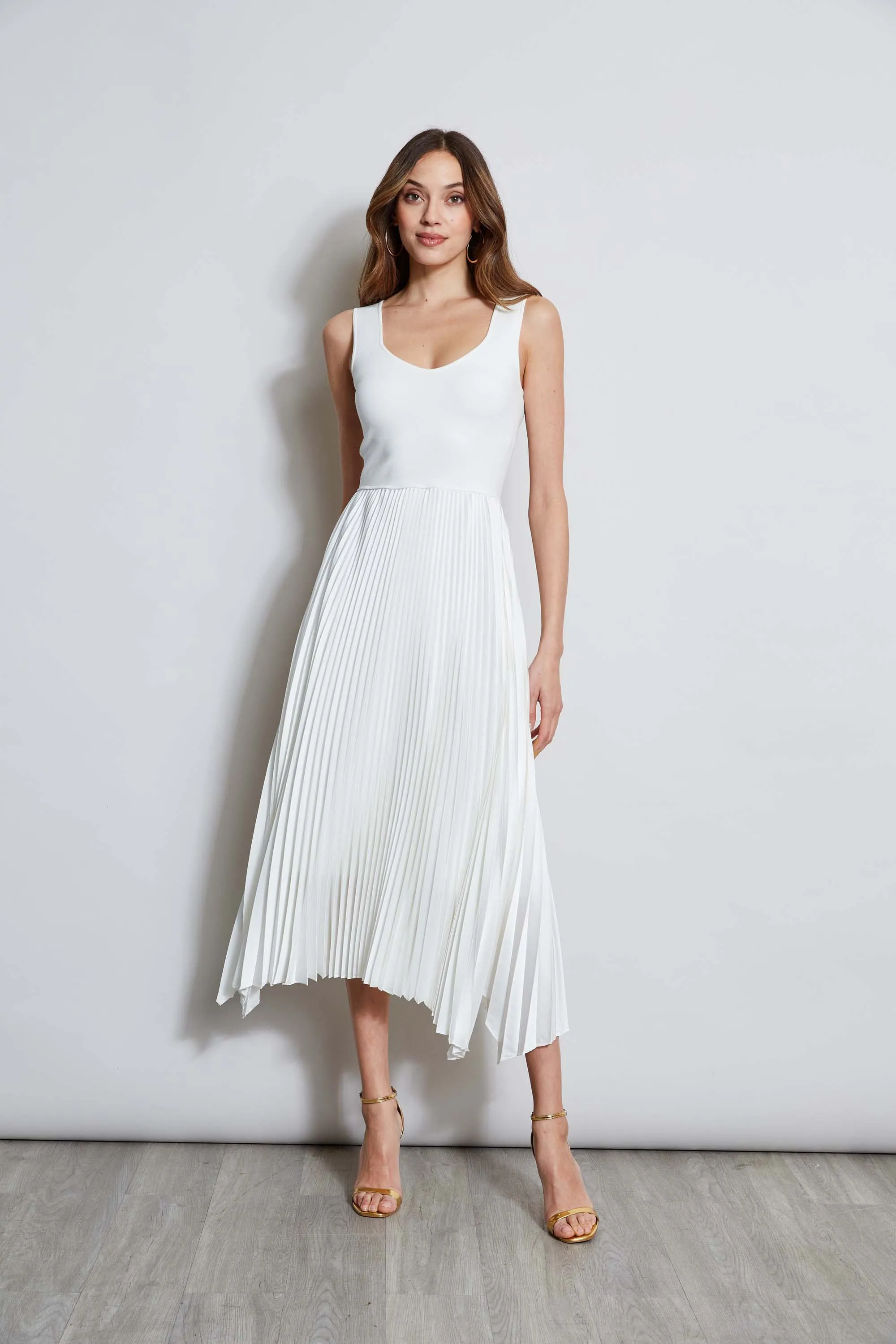 Sleeveless Contour Pleated Midi Dress